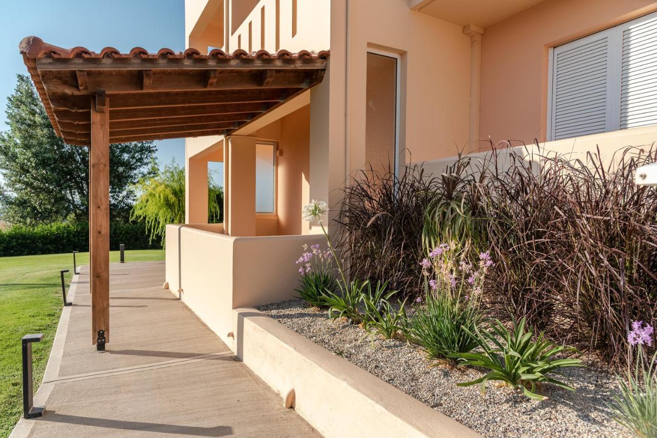 Cirillo Family Hotel-Christinas Studios Mastihari Exterior photo