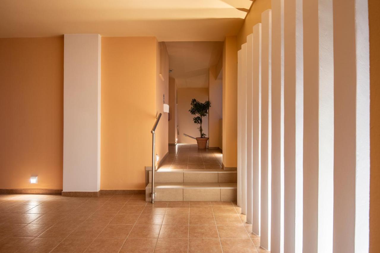 Cirillo Family Hotel-Christinas Studios Mastihari Exterior photo