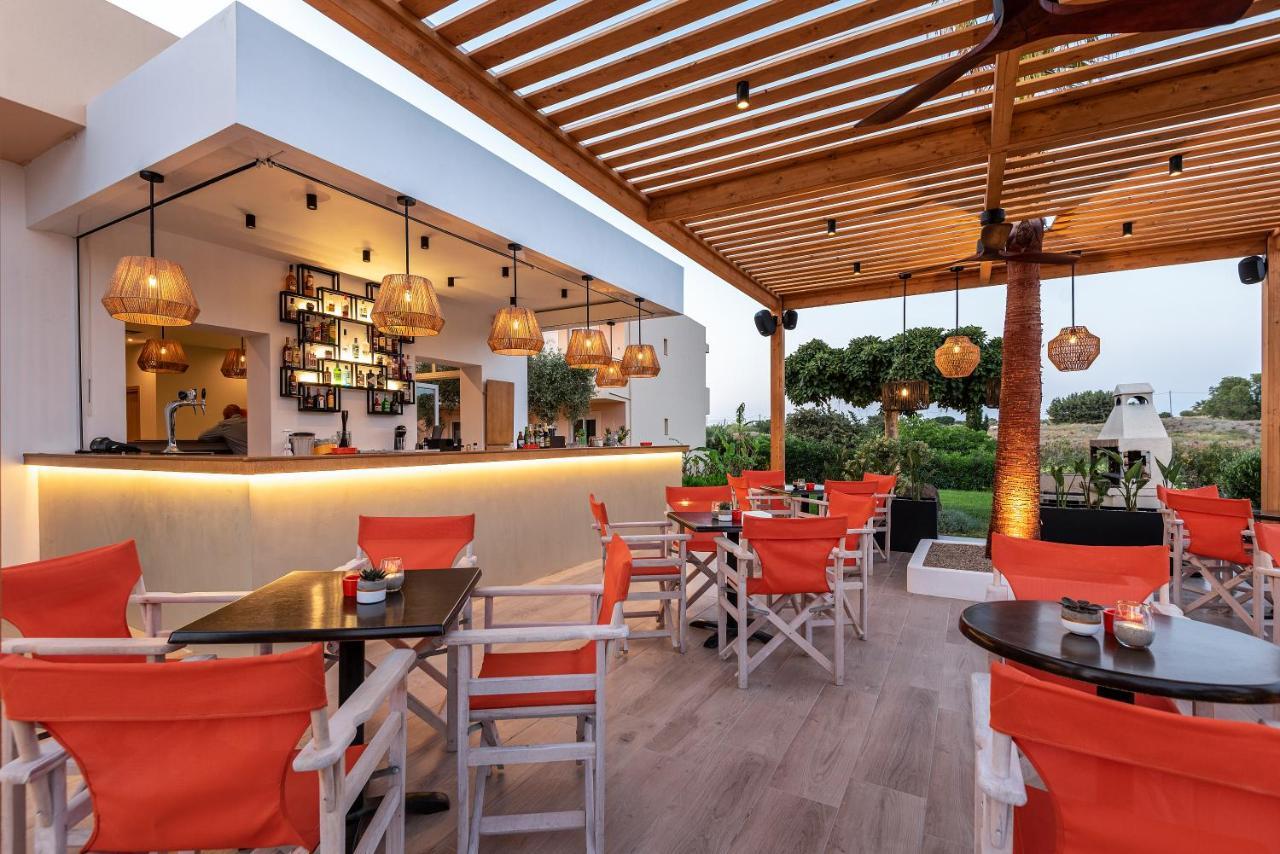 Cirillo Family Hotel-Christinas Studios Mastihari Exterior photo