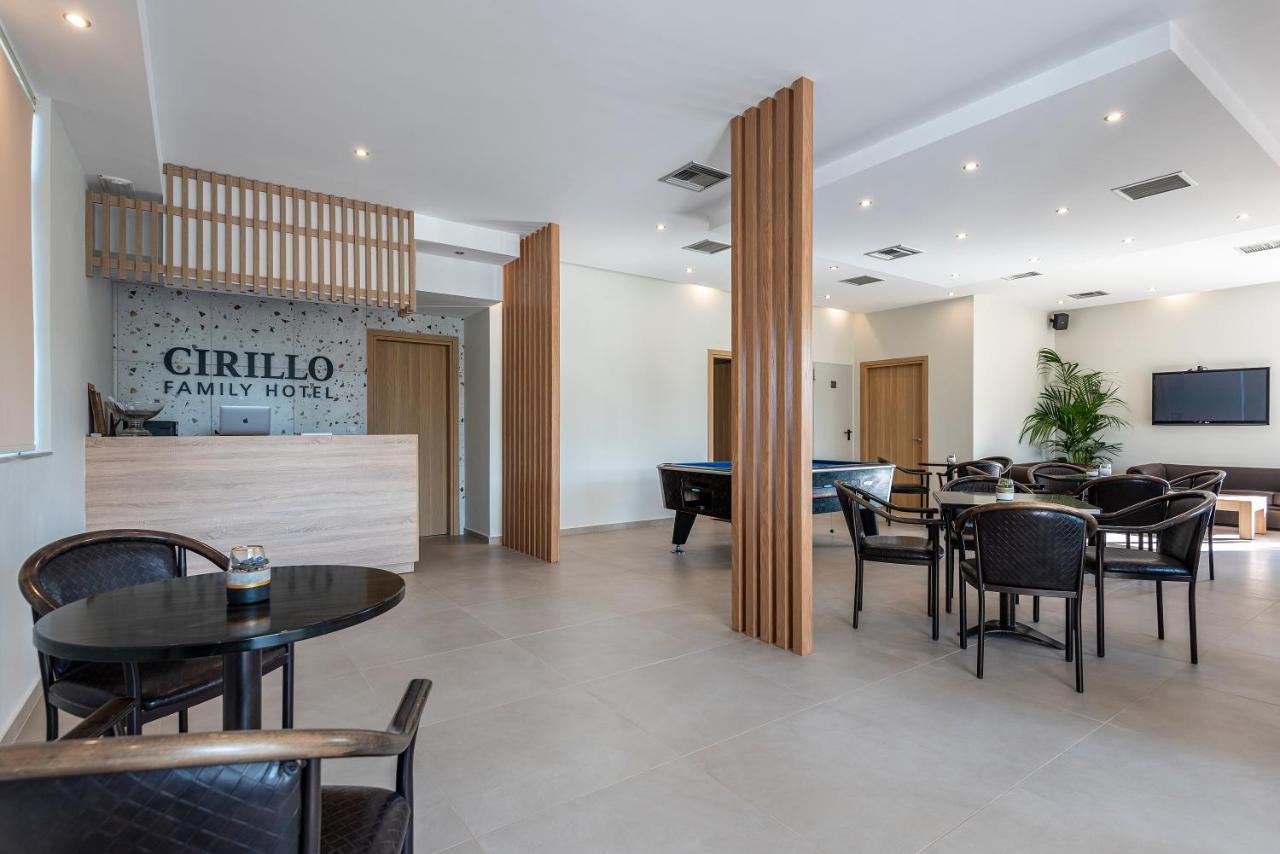Cirillo Family Hotel-Christinas Studios Mastihari Exterior photo